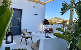 Apartamentos Madreselva